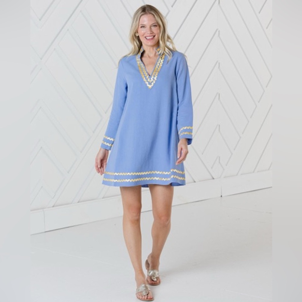 NWT Sail to Sable Classic A-Line Tunic in Hydrangea